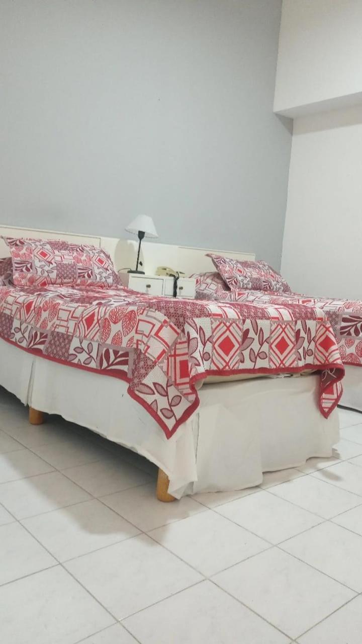 Hotel Crystal Neuquén Zewnętrze zdjęcie